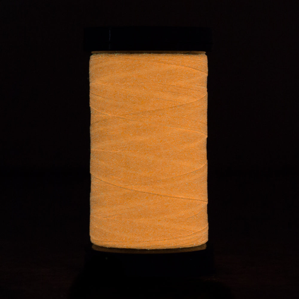 AR05 - Ahrora™ 40wt Glow in the Dark Polyester Saffron Thread WonderFil Online EU
