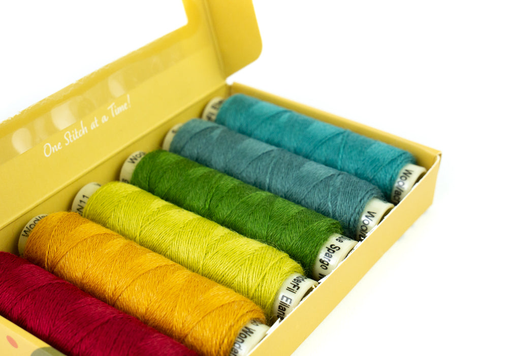Amelia's Exquisite Jewels by Edyta Sitar - Wool/Acrylic Thread Pack WonderFil Online EU