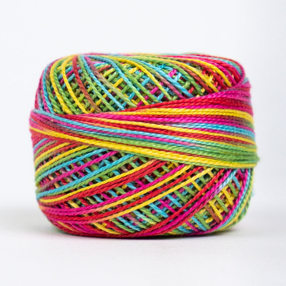 EL5GM-1004 - Eleganza™ 8wt Egyptian Cotton Bouncy Castle Thread WonderFil